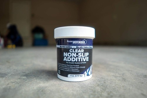 Clear anti slip paint additive - paint,